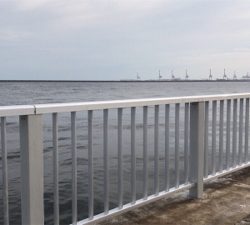 まだまだ細いです