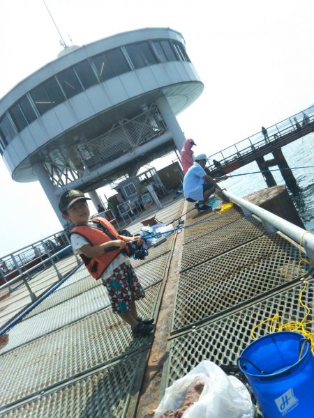 須磨海釣り公園、潮が速くて苦戦