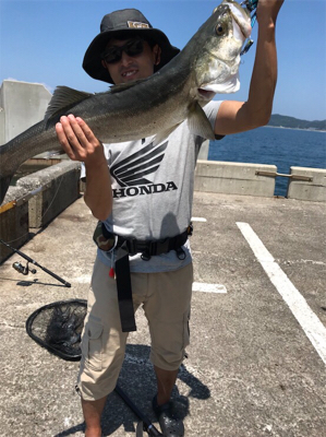 赤・青・黒三冠達成！！めでタイ！