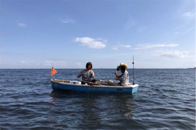 初手漕ぎボート