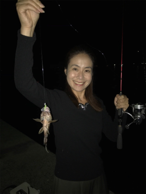 釣りガール  アジング