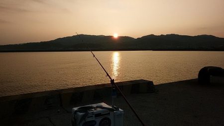 都志・明神でキス狙い