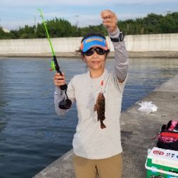 おもちゃの釣竿