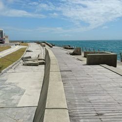 台風20号による翼港施設閉鎖について