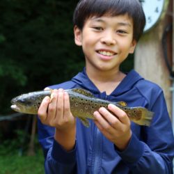 小菅トラウトガーデン 釣果