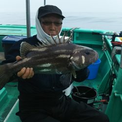 モンロー号 釣果