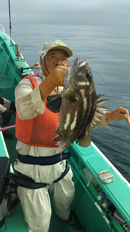 モンロー号 釣果