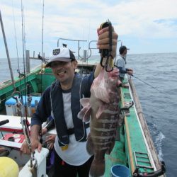 真祐丸 （しんゆうまる） 釣果