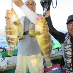 真祐丸 （しんゆうまる） 釣果