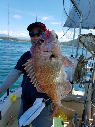 遊漁船 ニライカナイ 釣果