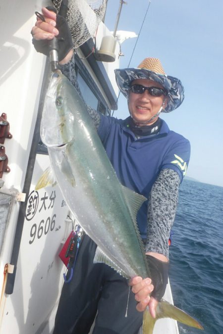 ブルースフィッシングサービス 釣果