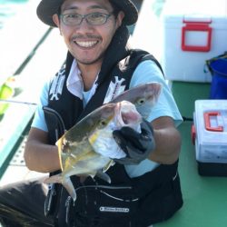 丸万釣船 釣果