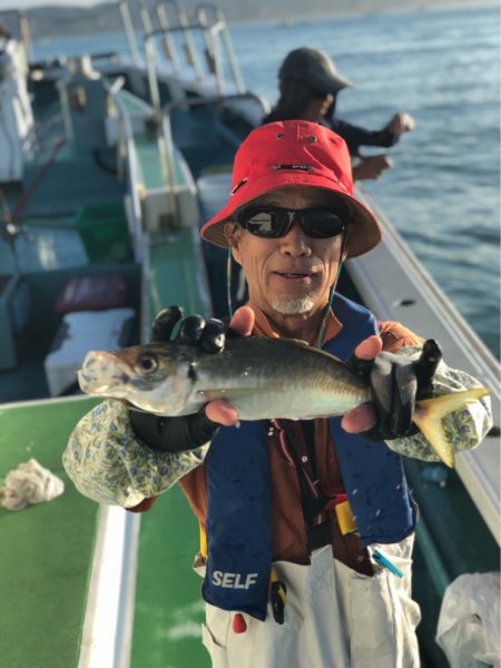 丸万釣船 釣果
