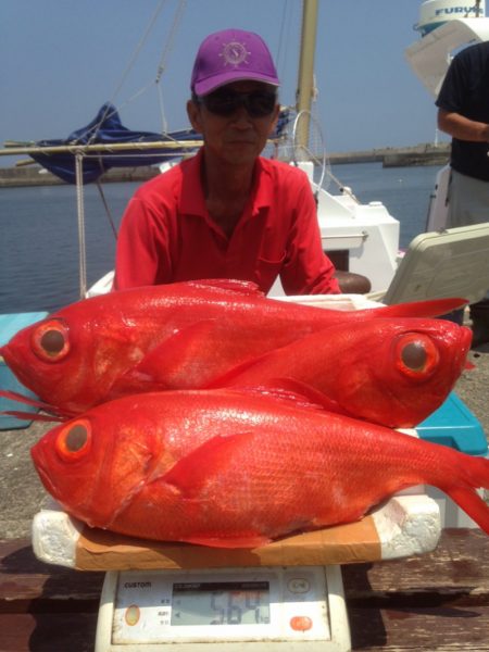 晃山丸 釣果
