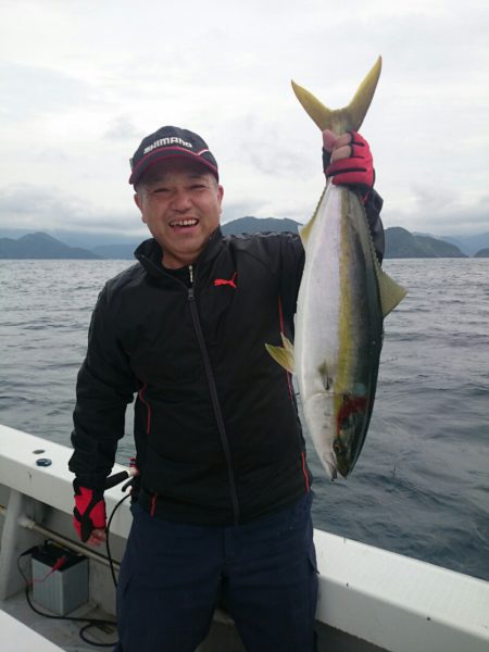 エンペラー 釣果