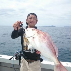 エンペラー 釣果