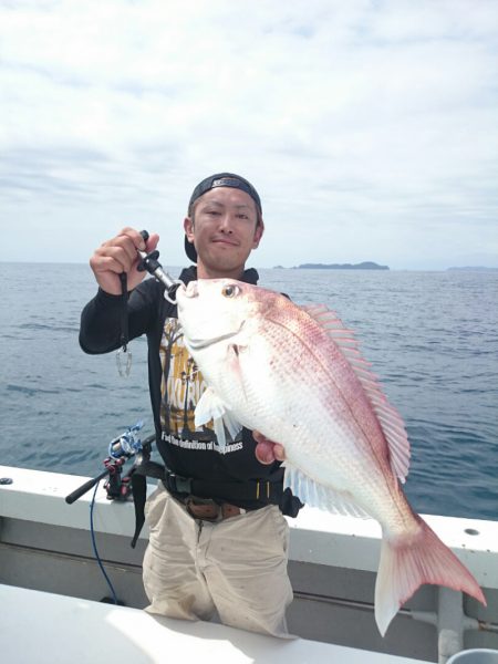 エンペラー 釣果