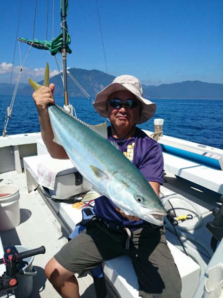 エンペラー 釣果