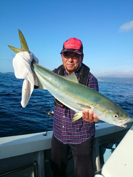 エンペラー 釣果