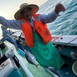 丸万釣船 釣果