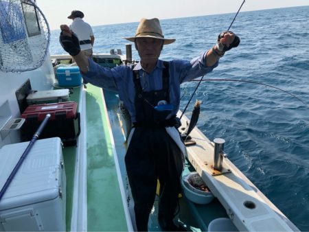 丸万釣船 釣果