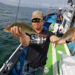 丸万釣船 釣果