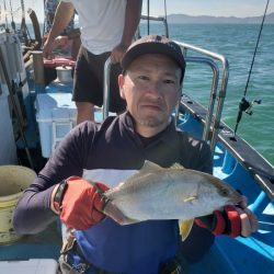 丸万釣船 釣果