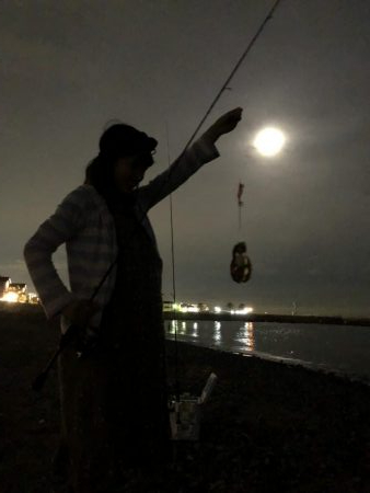 満月の夜 臨月エギングガール