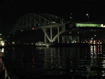 夢舞大橋付近です