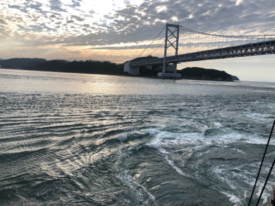 連休嫁さんとうず潮クルーズ