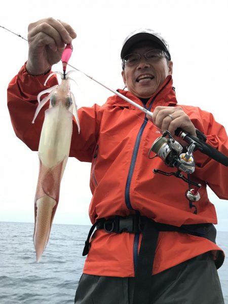 白い長ぐつでマイカ爆釣