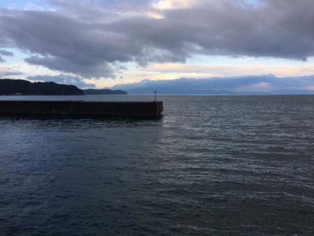 小島漁港タチウオ調査。魚影は濃いものの苦戦(＞＜)