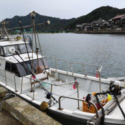 白い長ぐつでマイカ爆釣