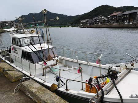 白い長ぐつでマイカ爆釣