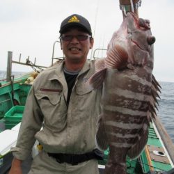 真祐丸 （しんゆうまる） 釣果