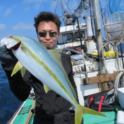 真祐丸 （しんゆうまる） 釣果