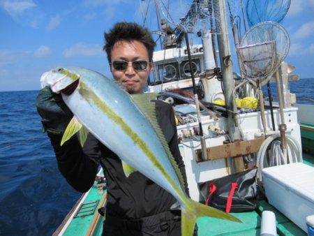 真祐丸 （しんゆうまる） 釣果