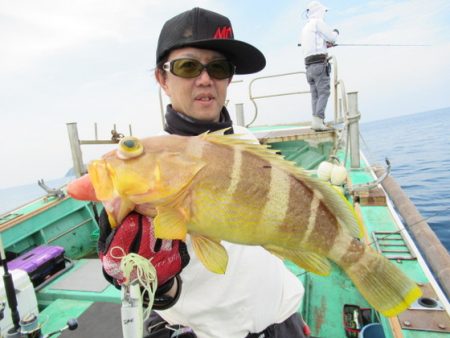 真祐丸 （しんゆうまる） 釣果