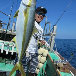 真祐丸 （しんゆうまる） 釣果