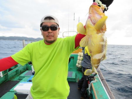 真祐丸 （しんゆうまる） 釣果