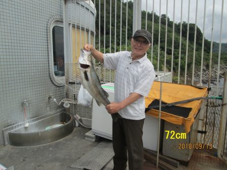 下関フィッシングパーク 釣果