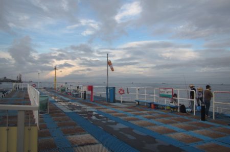 オリジナルメーカー海づり公園(市原市海づり…