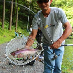 小菅トラウトガーデン 釣果