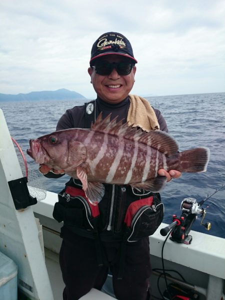 エンペラー 釣果