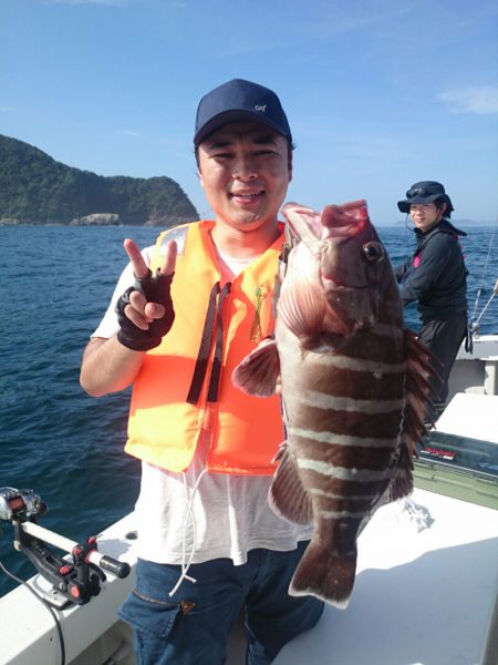 エンペラー 釣果