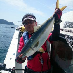 エンペラー 釣果