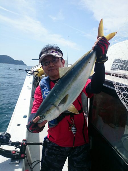 エンペラー 釣果