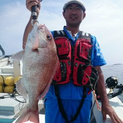 エンペラー 釣果