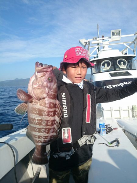 エンペラー 釣果