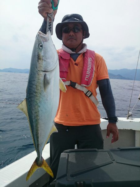 エンペラー 釣果